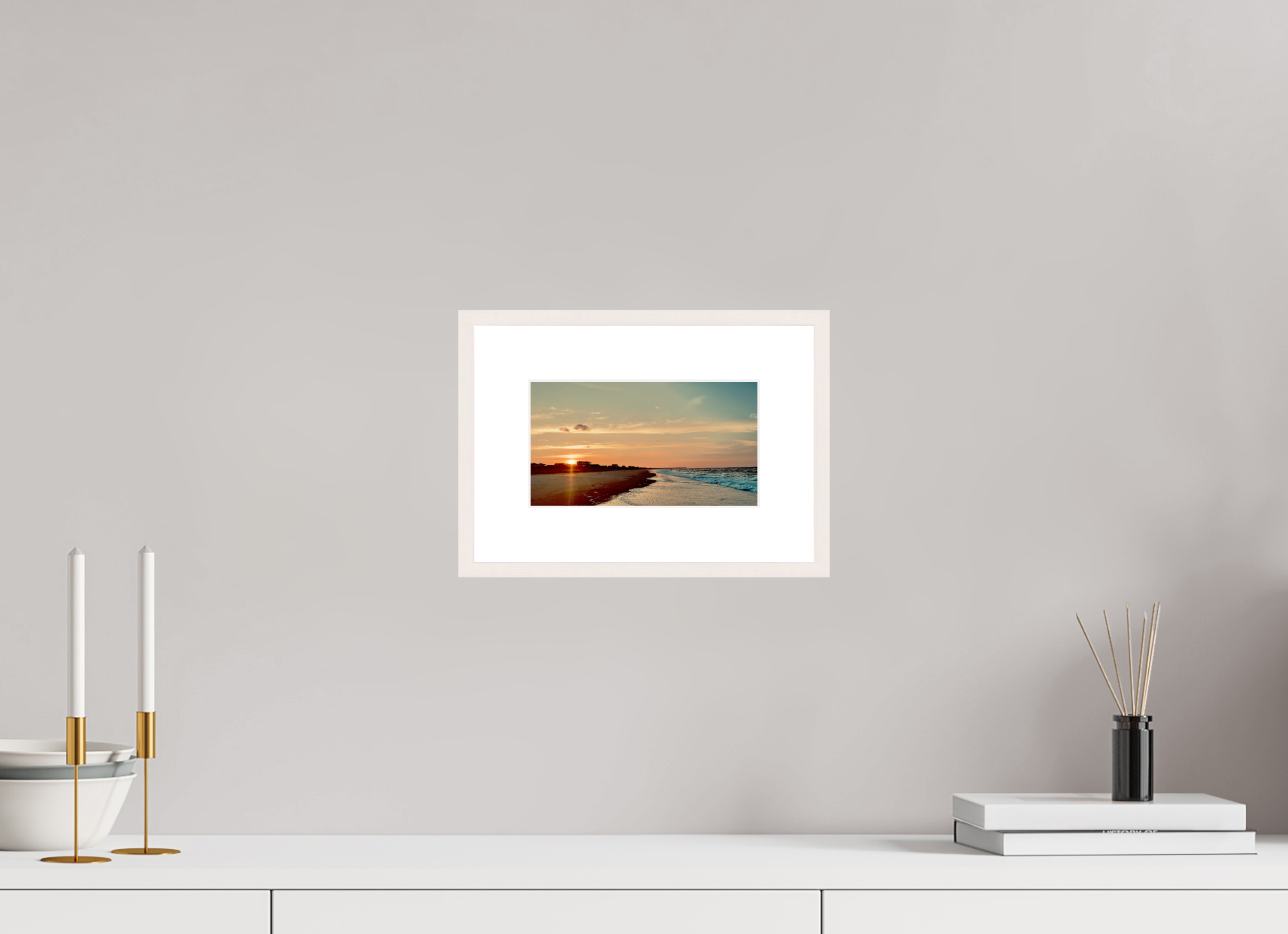 8 x 4.5″, Changeable Magnetic Frame Golden Hour Glow