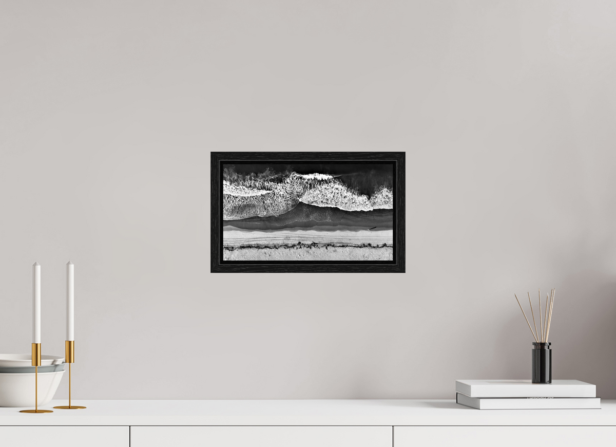 12 x 6.8″, Floater Frame Monochrome Swell